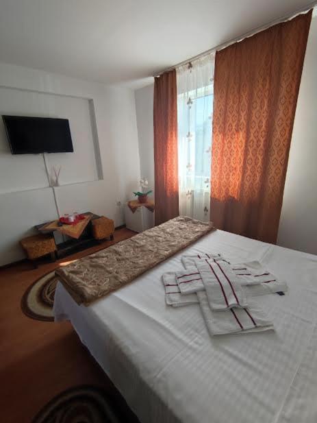 Camere De Inchiriat Edelweiss Dumbrava Rosie Bagian luar foto