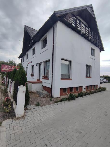 Camere De Inchiriat Edelweiss Dumbrava Rosie Bagian luar foto